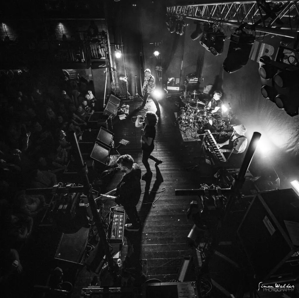 Embrace from the wings